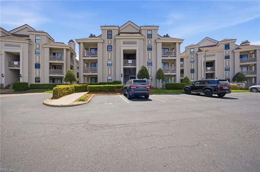 415 Harbour PT #306, VIRGINIABEACH VA 23451 thumb 7