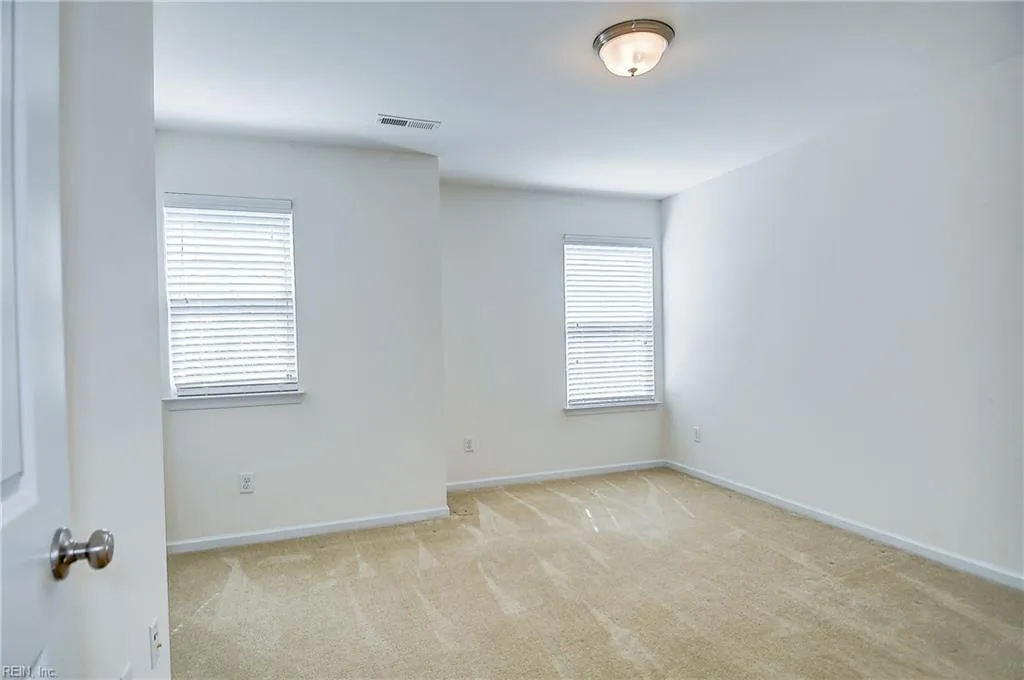 1121 Kinderly LN, CHESAPEAKE VA 23320 thumb 12