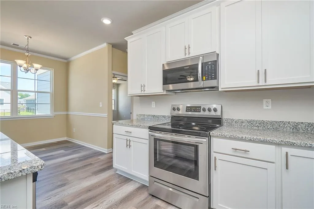 5108 Annapolis DR, CHESAPEAKE VA 23321 thumb 9