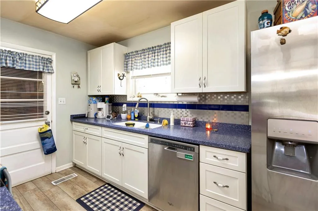 606 Beech DR, NEWPORTNEWS VA 23601 thumb 11