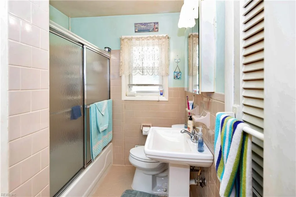 606 Beech DR, NEWPORTNEWS VA 23601 thumb 12