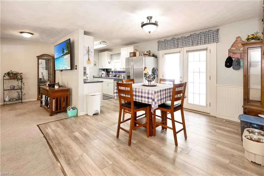606 Beech DR, NEWPORTNEWS VA 23601 thumb 8