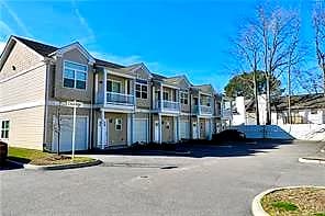 1113 Courage CT, VIRGINIA BEACH VA 23451 - Main photo