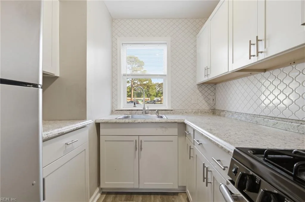 436 Britnie CT, NEWPORTNEWS VA 23602 thumb 7