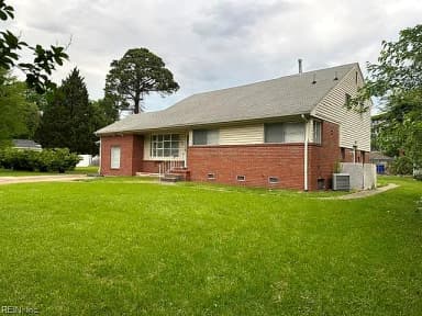 426 Beacon Hill CIR, NORFOLK VA 23502 thumb 1