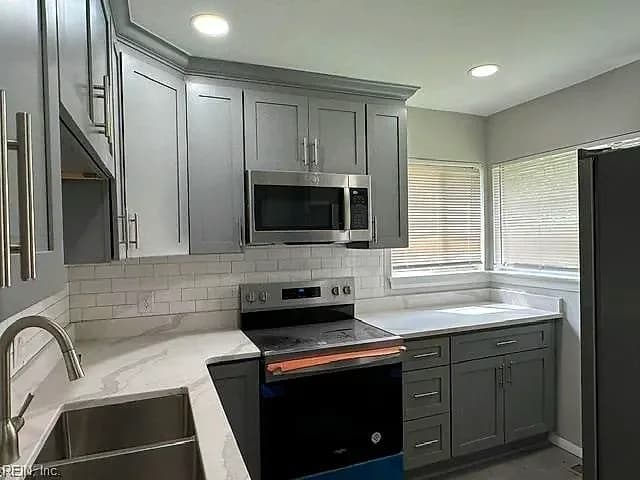 426 Beacon Hill CIR, NORFOLK VA 23502 thumb 12