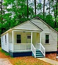 911 Mckinley AVE, SUFFOLK VA 23434 - Photo 2