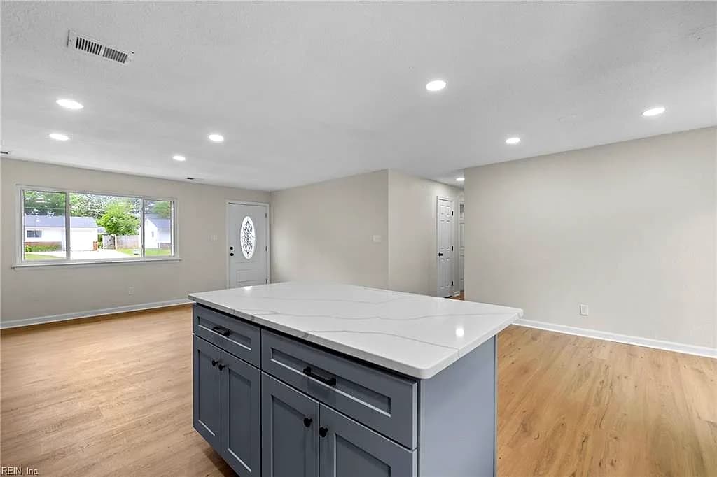 412R Lineberry RD, VIRGINIA BEACH VA 23452 thumb 11