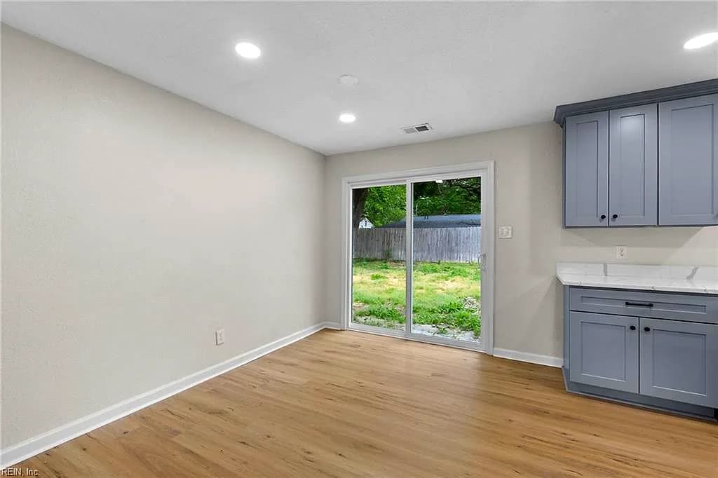 412R Lineberry RD, VIRGINIA BEACH VA 23452 thumb 12