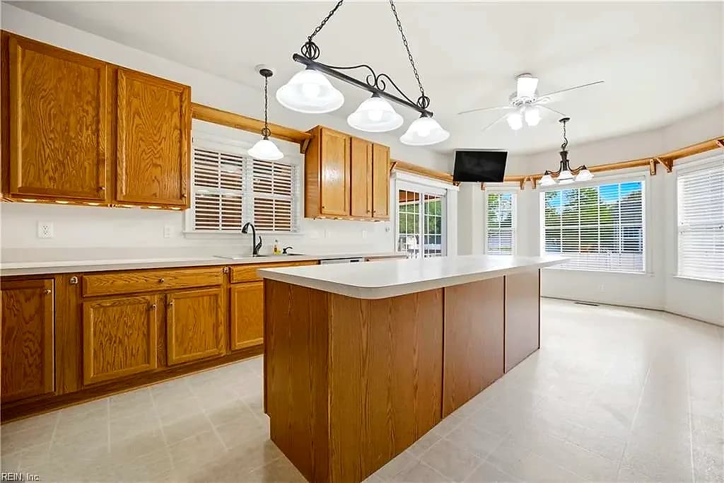 30 Holloway RD, NEWPORTNEWS VA 23602 thumb 11