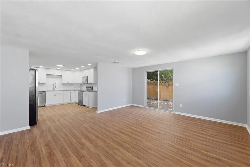 1903 Demetro DR, HAMPTON VA 23663 thumb 11