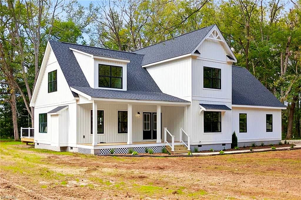 5661 Fairfield LN, HAYES VA 23072 - Main photo