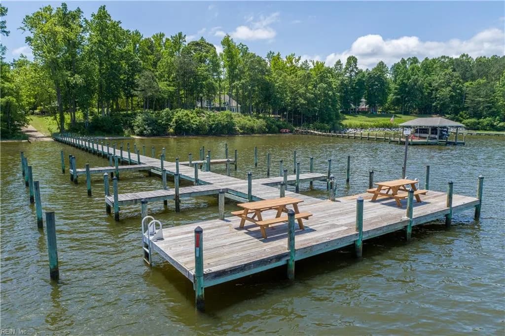 7673 Riverwatch DR, GLOUCESTER VA 23061 thumb 7