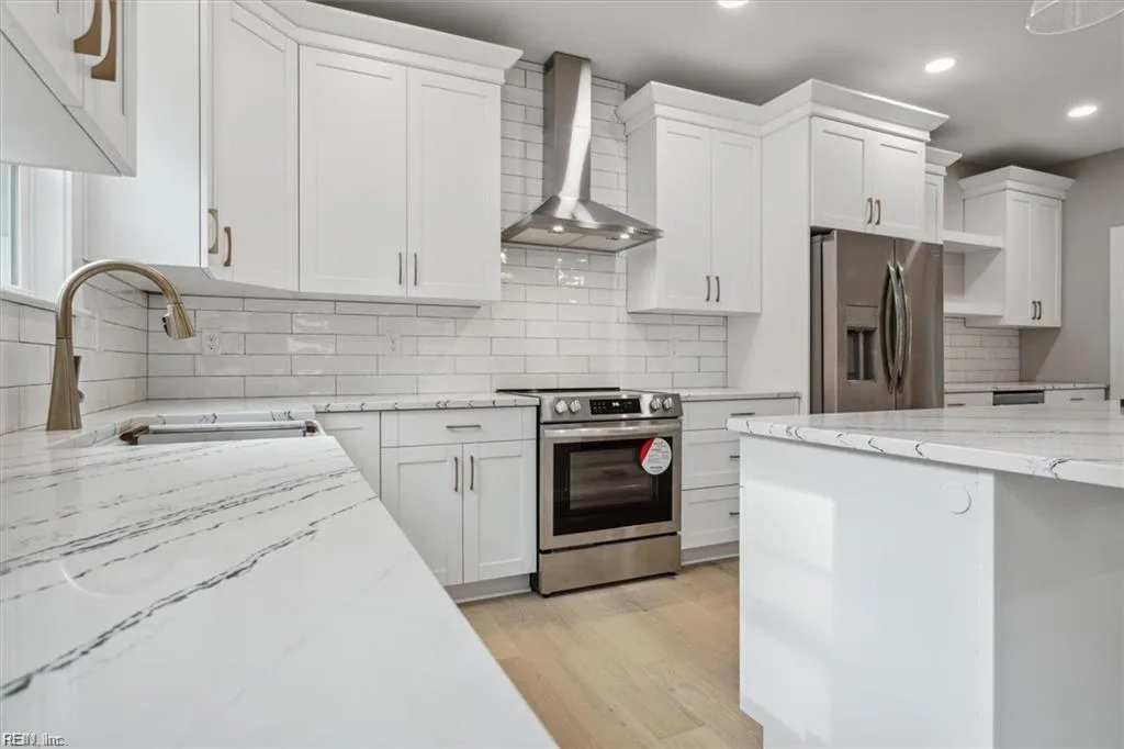 16 Madison LN S, NEWPORTNEWS VA 23606 thumb 12
