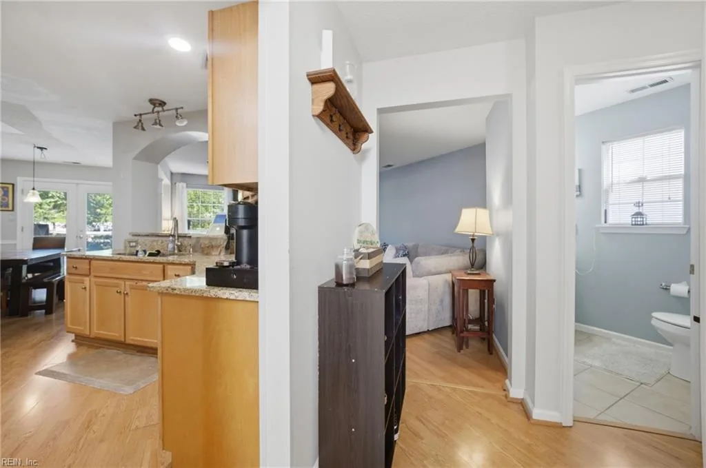 2572 Seven Kings RD, VIRGINIABEACH VA 23456 thumb 11