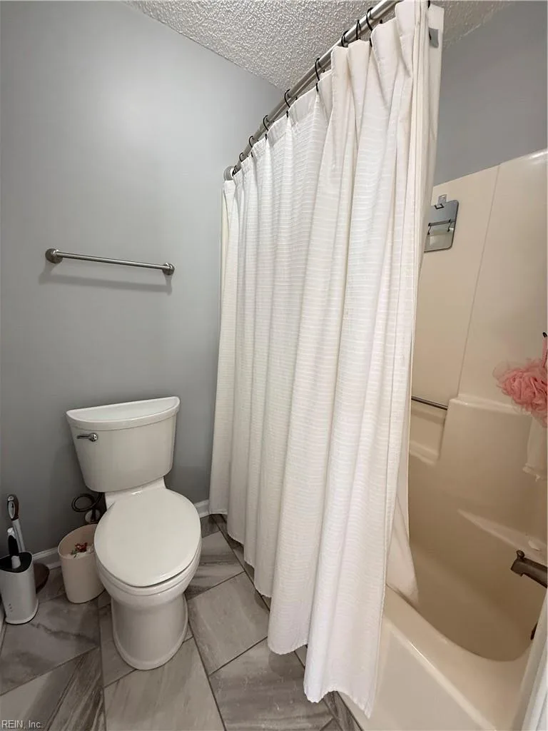 106 Kingsbridge LN, YORKTOWN VA 23692 thumb 11