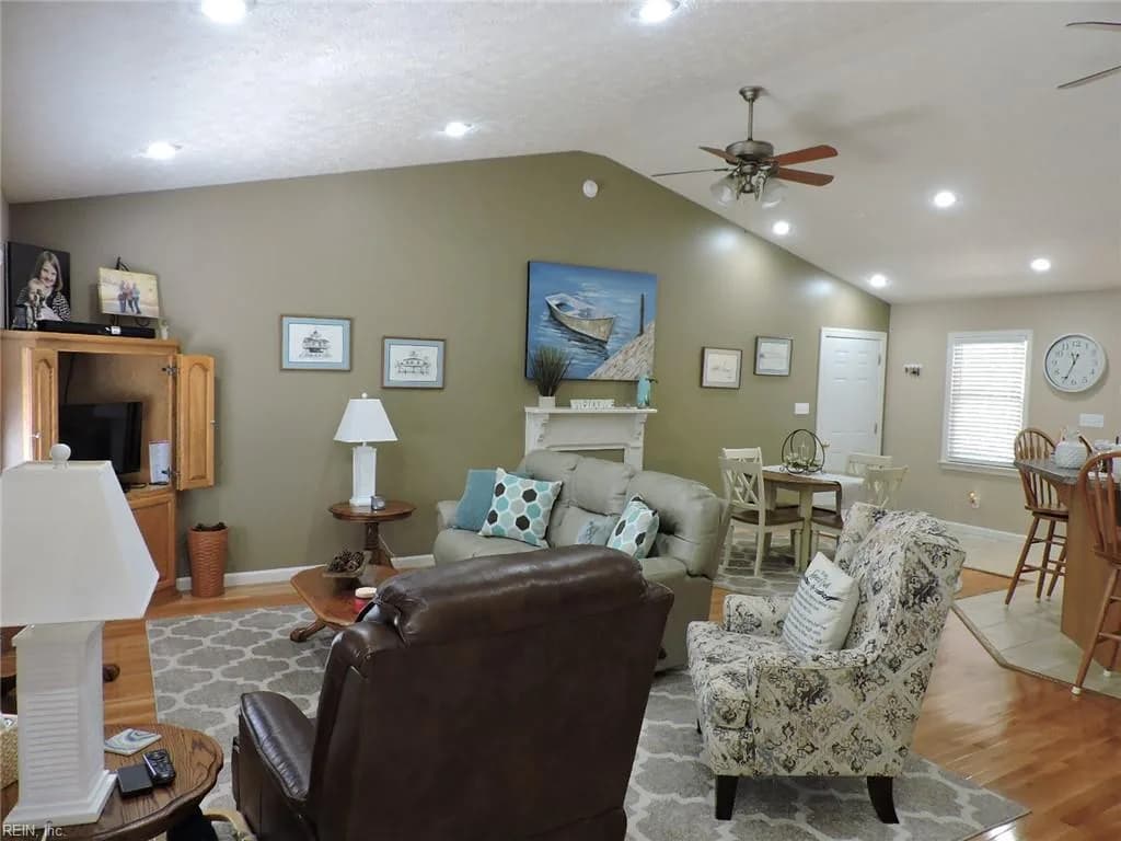 869 EBENEZER CHURCH RD, COBBSCREEK VA 23035 thumb 8