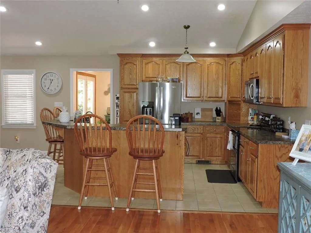 869 EBENEZER CHURCH RD, COBBSCREEK VA 23035 thumb 9