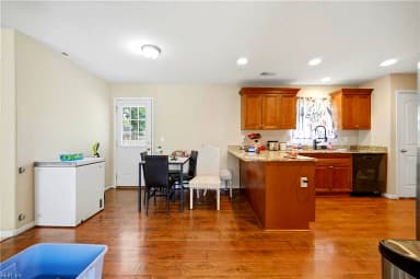 1112 Sir Gawaine DR, CHESAPEAKE VA 23323 thumb 11