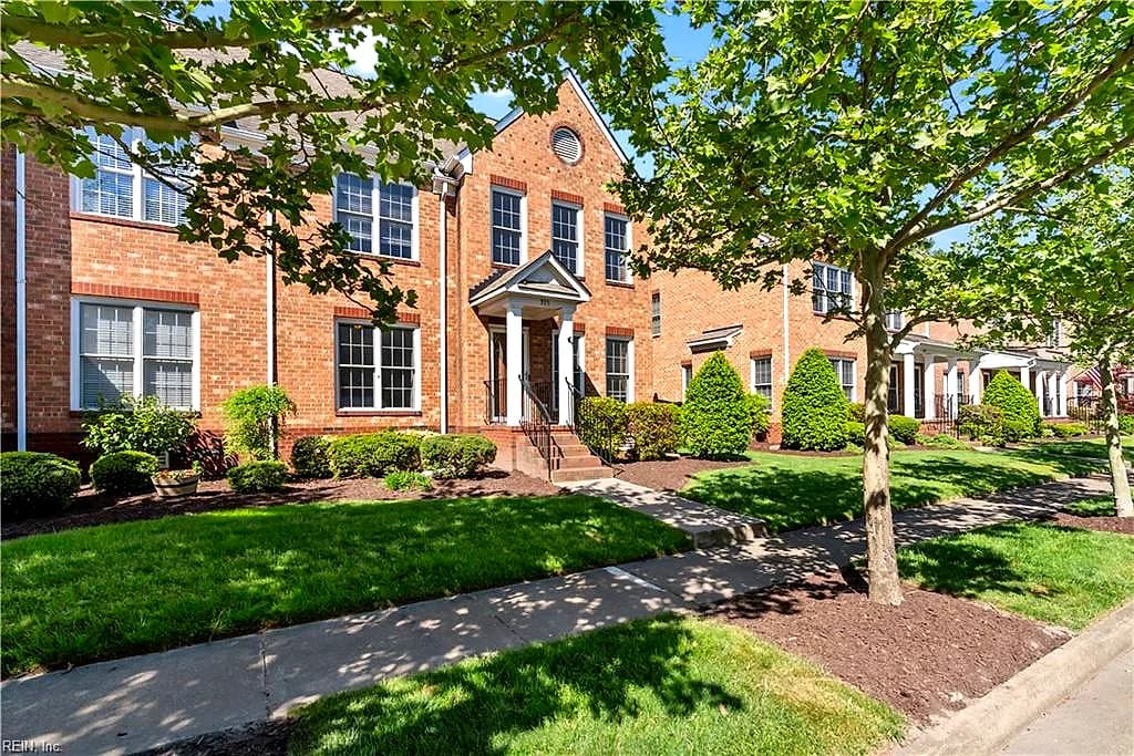 335 Herman Melville AVE, NEWPORT NEWS VA 23606 - Main photo