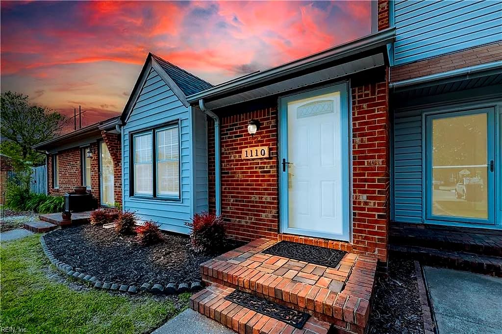 1110 Crist PL, VIRGINIA BEACH VA 23454 - Main photo