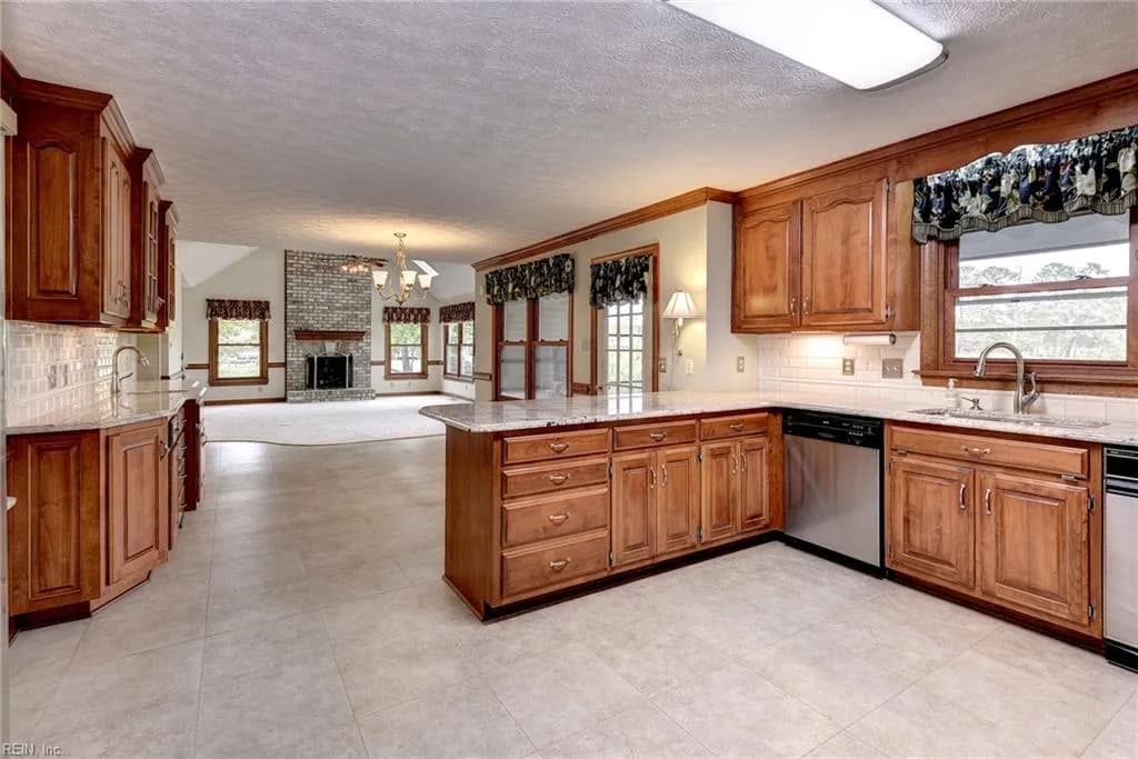3 Carmines CT, POQUOSON VA 23662 thumb 10