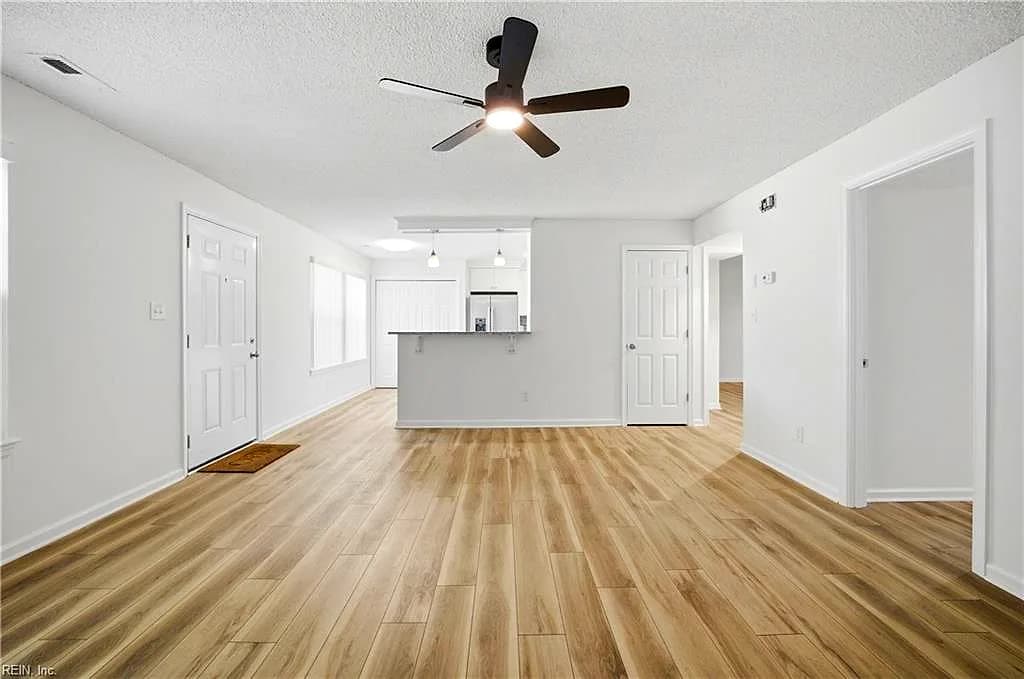 906 Donald WAY, VIRGINIABEACH VA 23451 thumb 12