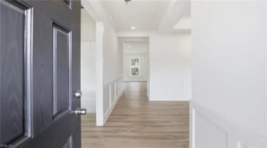 2049 Swiss LN, HAYES VA 23072 thumb 3
