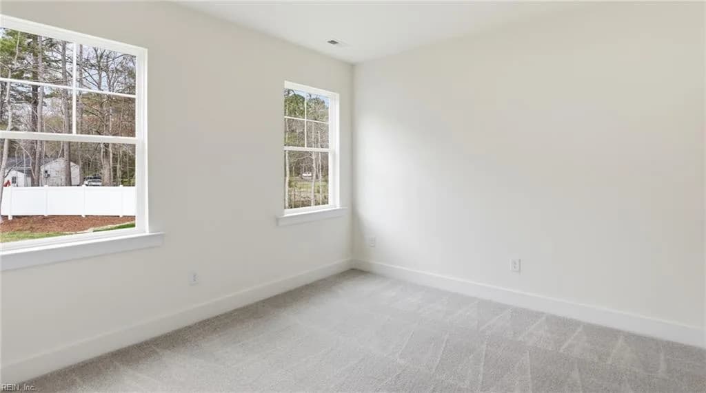 2049 Swiss LN, HAYES VA 23072 thumb 7