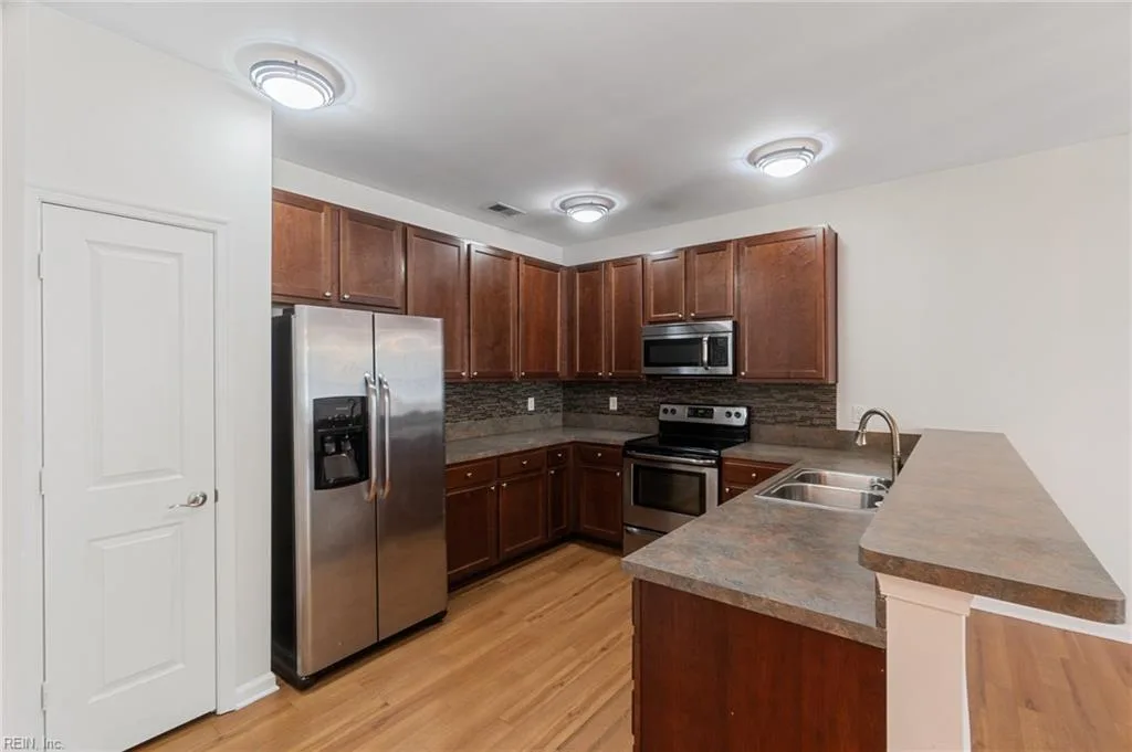 2424 Chancery LN #105, CHESAPEAKE VA 23321 thumb 9