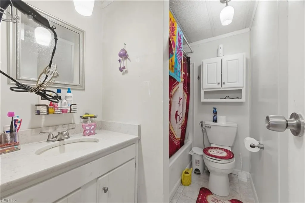 9788 Woods Cross RD, GLOUCESTER VA 23061 thumb 11