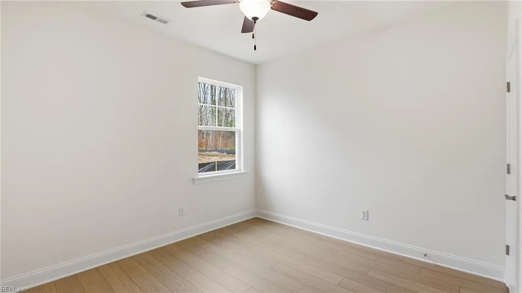 1322 Wharf Hill DR, SMITHFIELD VA 23430 thumb 9