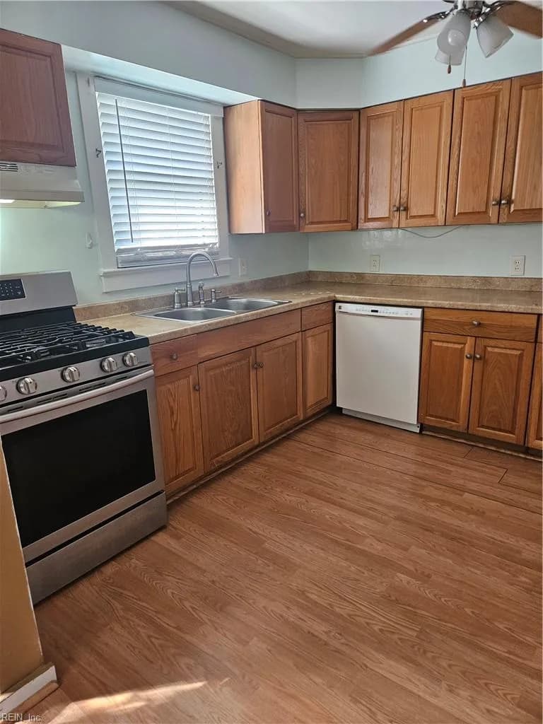 4889 Norvella AVE, NORFOLK VA 23513 thumb 10
