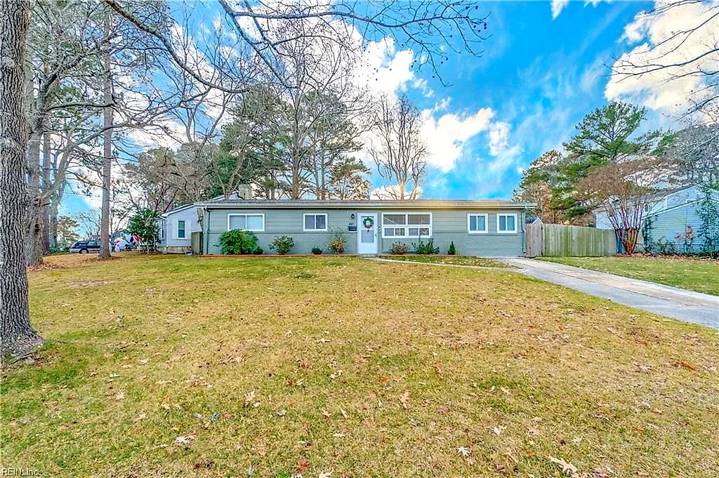 441 Hopkins RD, VIRGINIA BEACH VA 23452 - Main photo