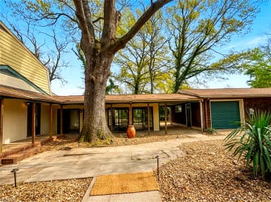1479 Laurens RD, GLOUCESTER POINT VA 23062 thumb 5