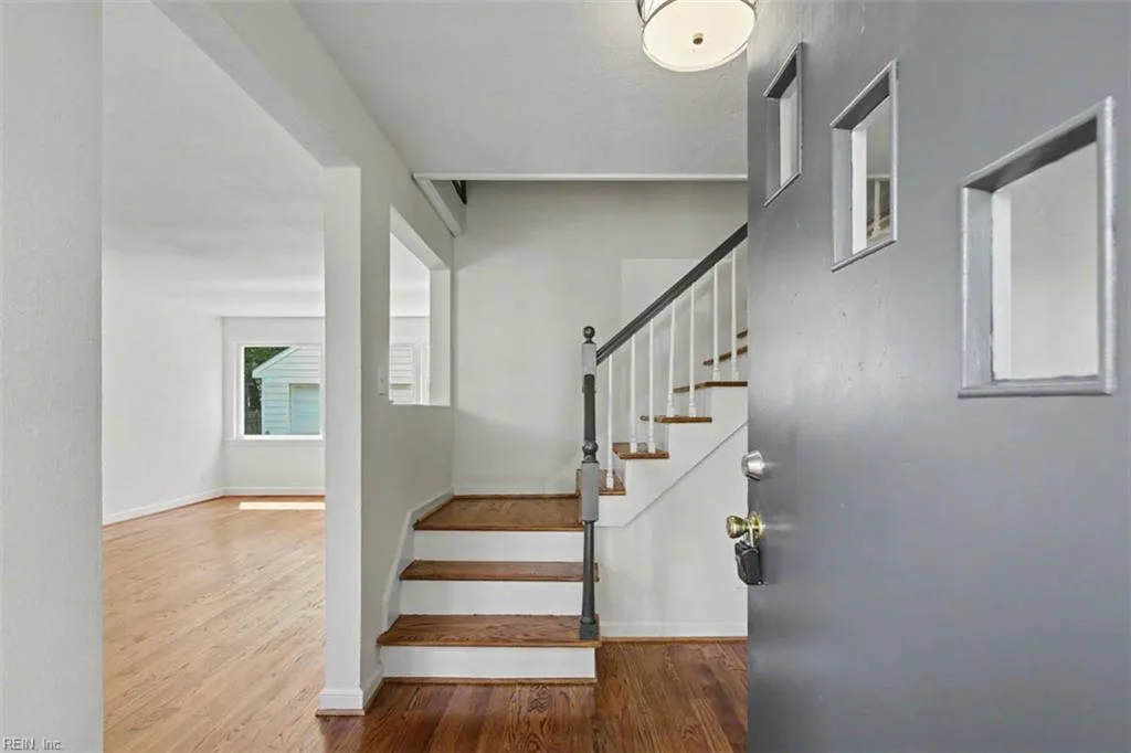 213 Brooke DR, HAMPTON VA 23663 thumb 6