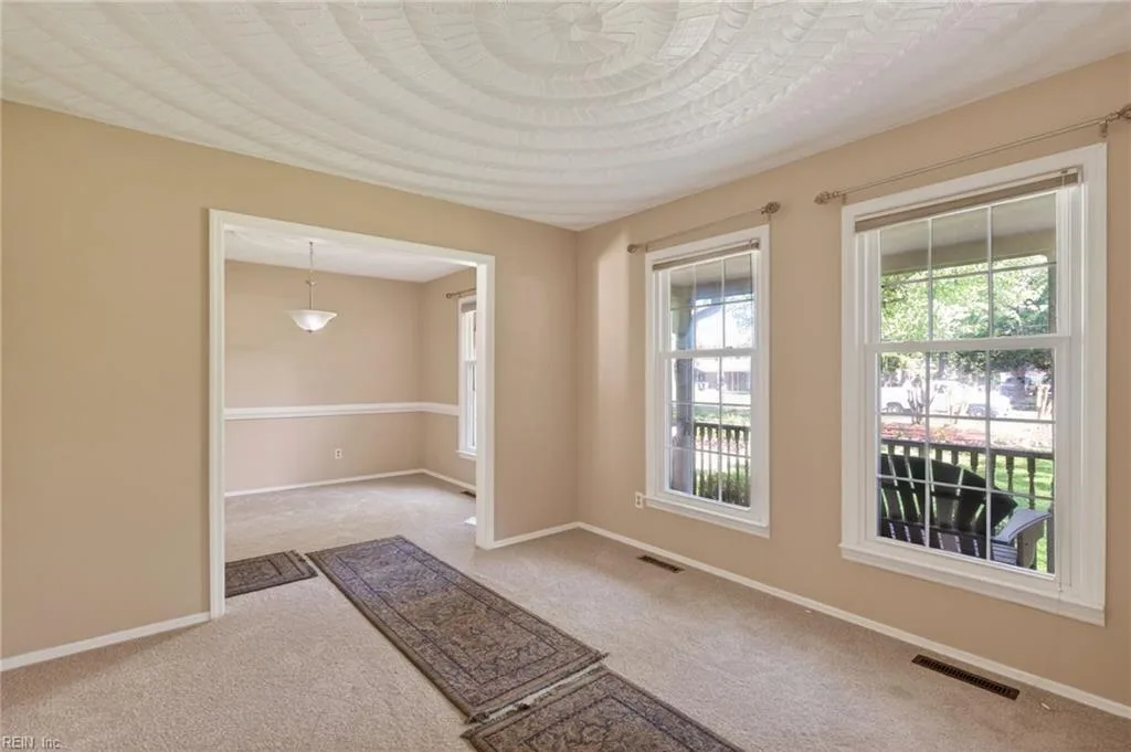229 Fresno DR, CHESAPEAKE VA 23322 - Photo 5