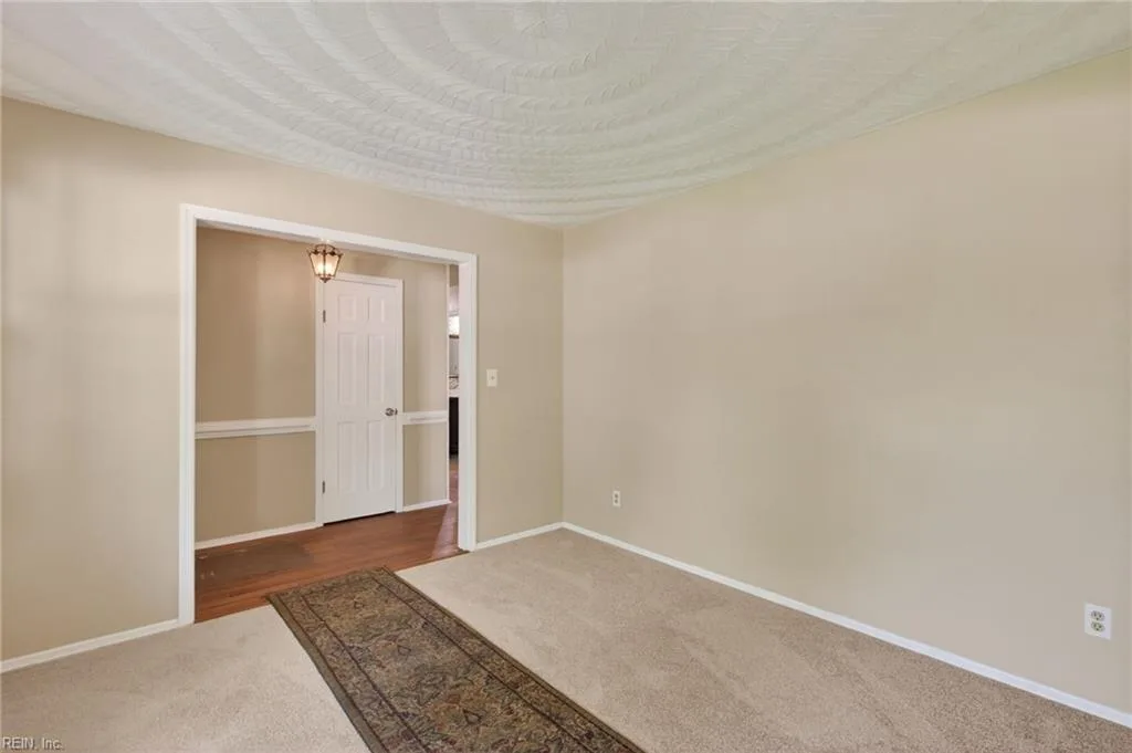 229 Fresno DR, CHESAPEAKE VA 23322 thumb 6
