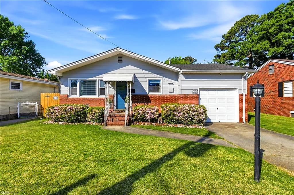 2413 Hemlock ST, NORFOLK VA 23513 - Main photo