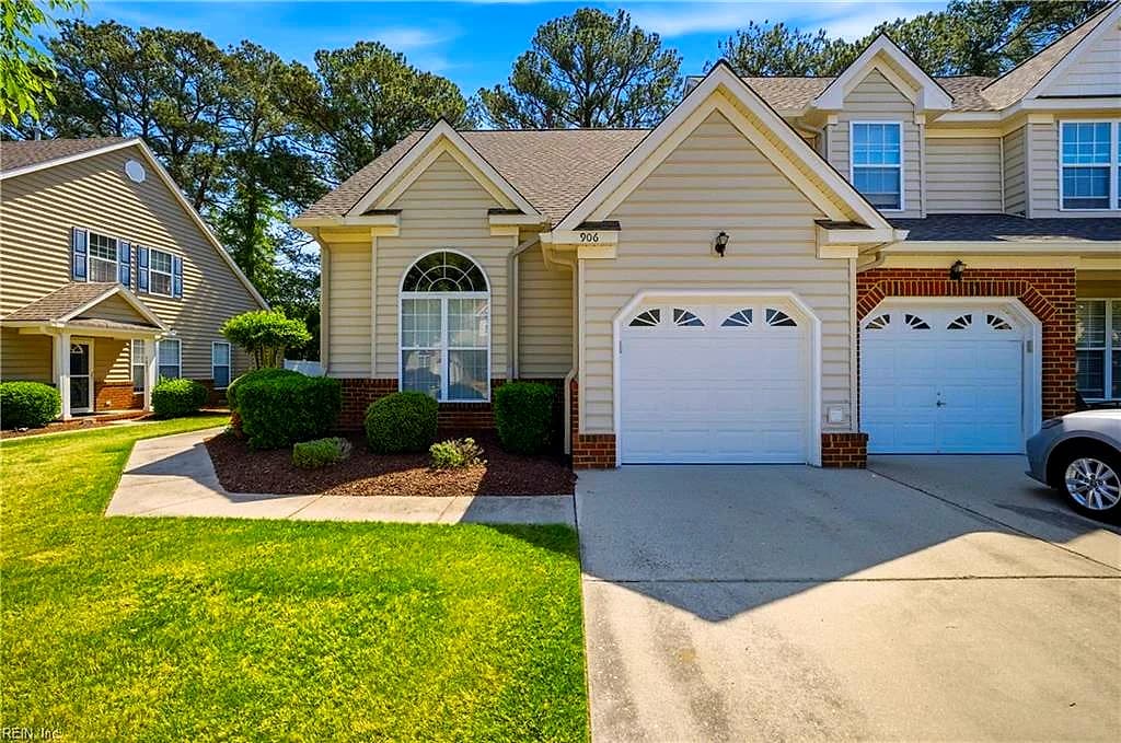 906 Hunley DR, VIRGINIA BEACH VA 23462 - Main photo