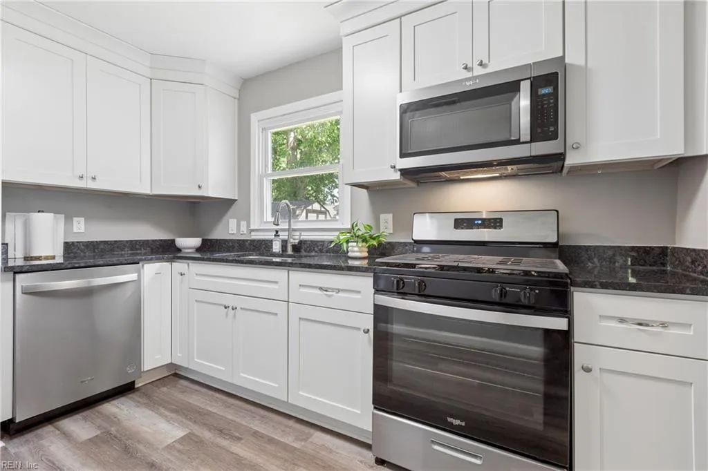 308 Dodge DR, VIRGINIABEACH VA 23452 thumb 10