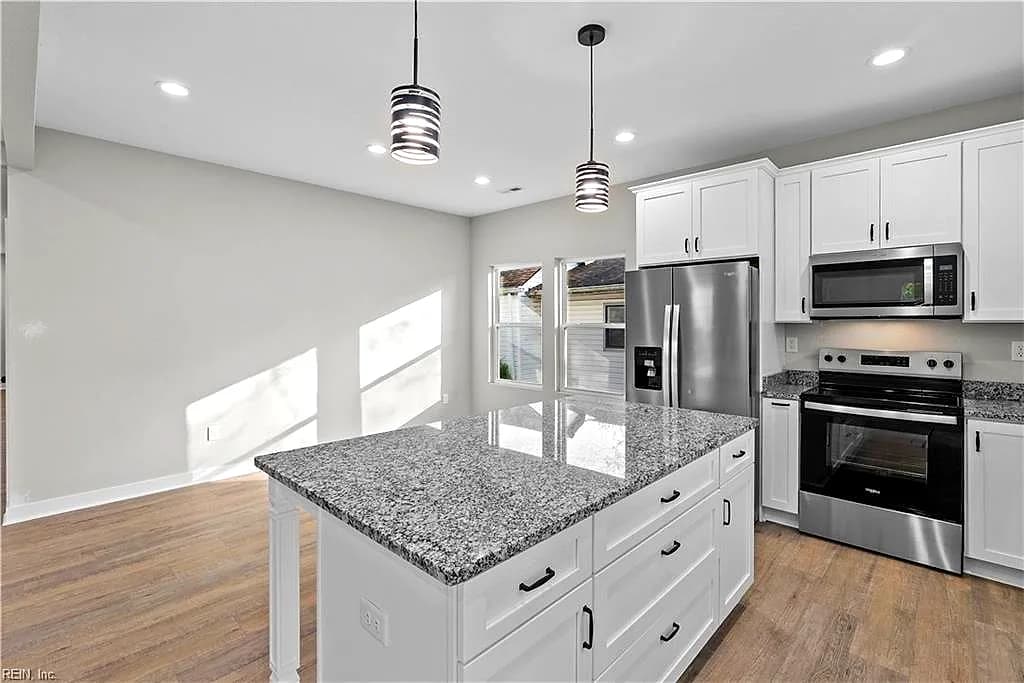 1140 33rd ST, NEWPORTNEWS VA 23607 thumb 12