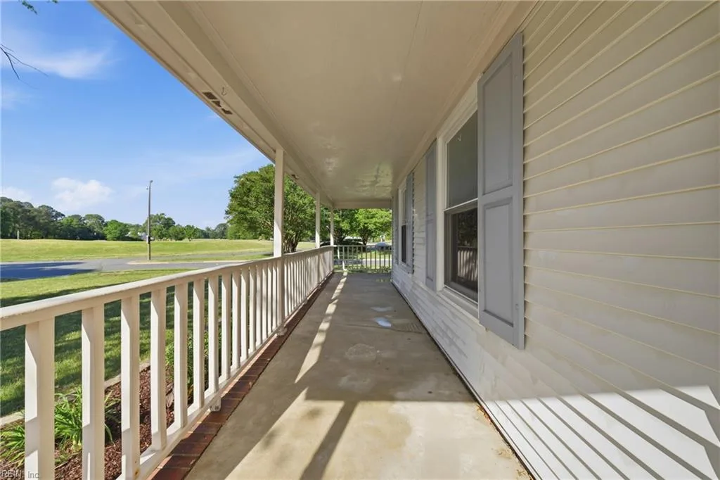 301 Barcelona DR, CHESAPEAKE VA 23322 thumb 6