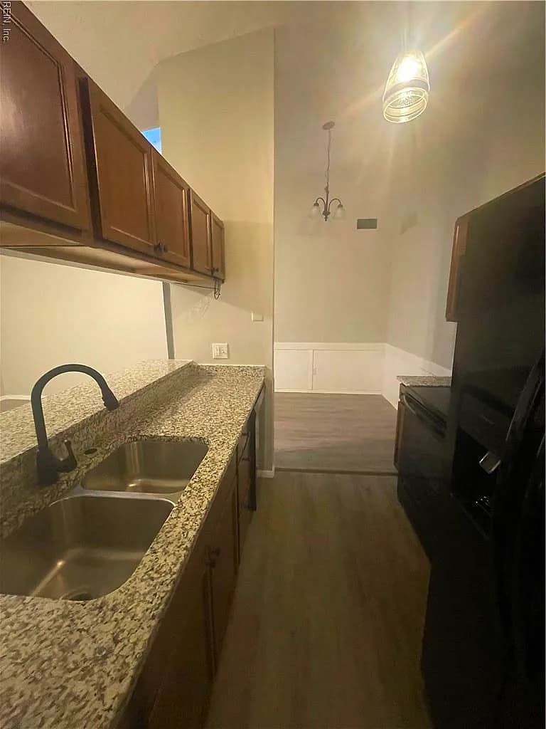 622 Spirit CT, VIRGINIA BEACH VA 23462 - Main photo