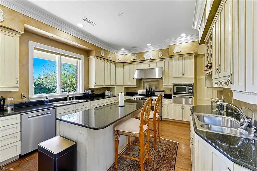 2069 Munden Point RD, VIRGINIABEACH VA 23457 thumb 10