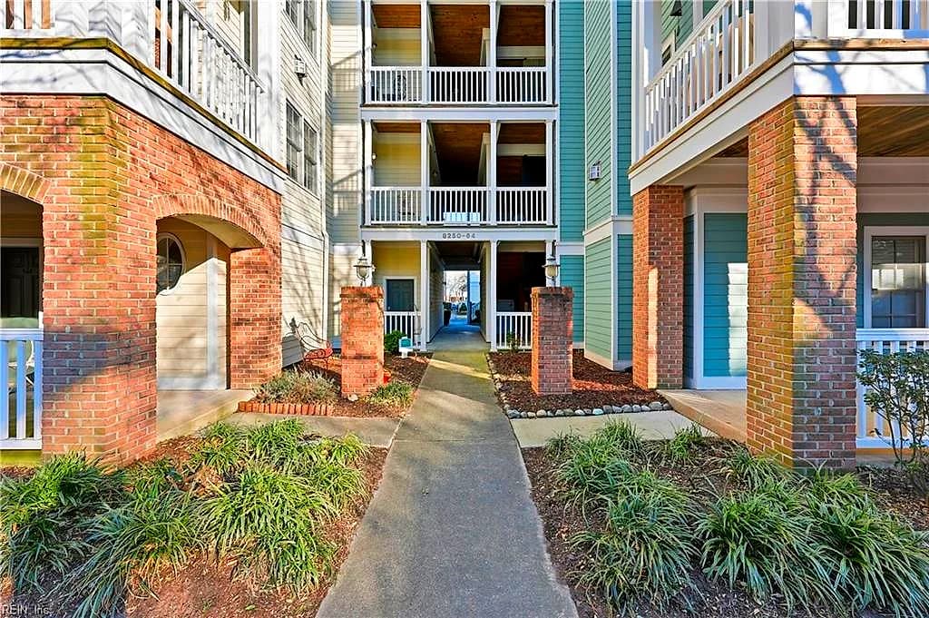 8252 N View BLVD, NORFOLK VA 23518 - Photo 3