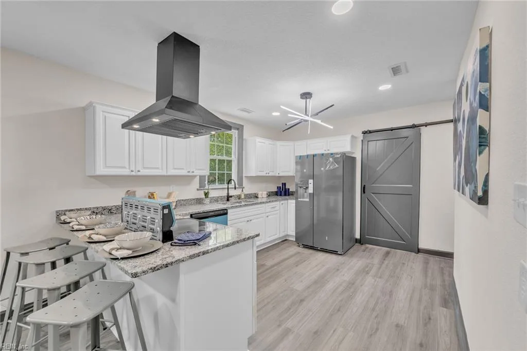 639 Pocahontas PL, HAMPTON VA 23661 thumb 11