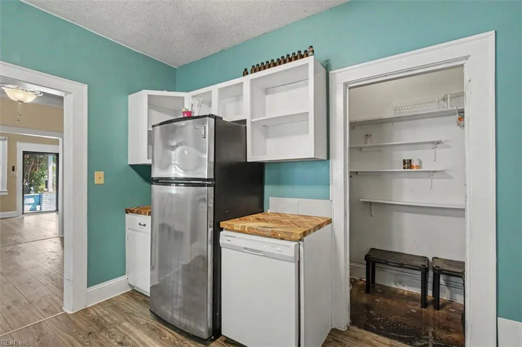 2905 Lens AVE, NORFOLK VA 23509 thumb 9