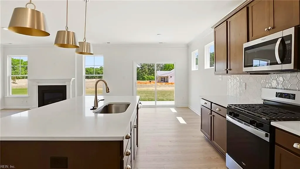 12169 Ava LN, WINDSOR VA 23487 thumb 8
