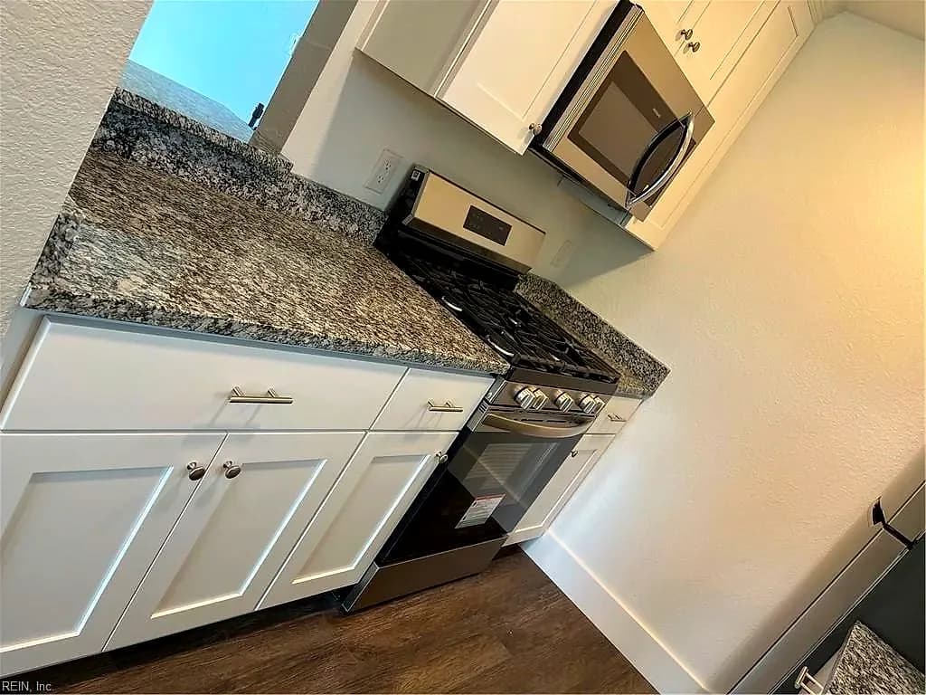 1262 W Ocean View AVE #1, NORFOLK VA 23503 thumb 10